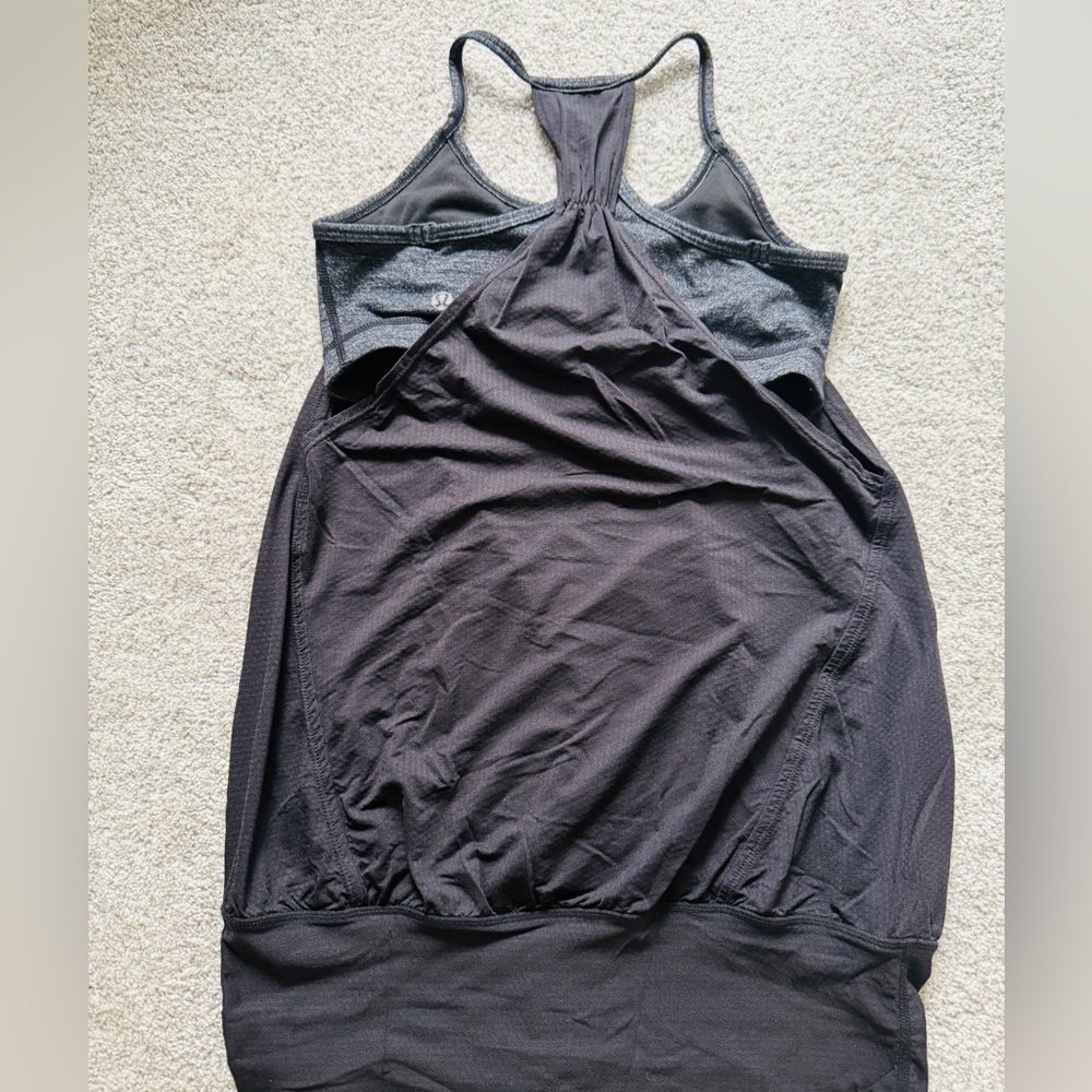 Lululemon black tank size 4